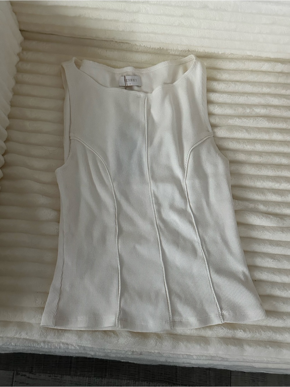 Meshki White Ribbed Seam Tank Top